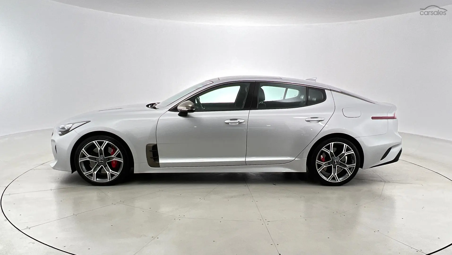 2018 Kia Stinger Image 8