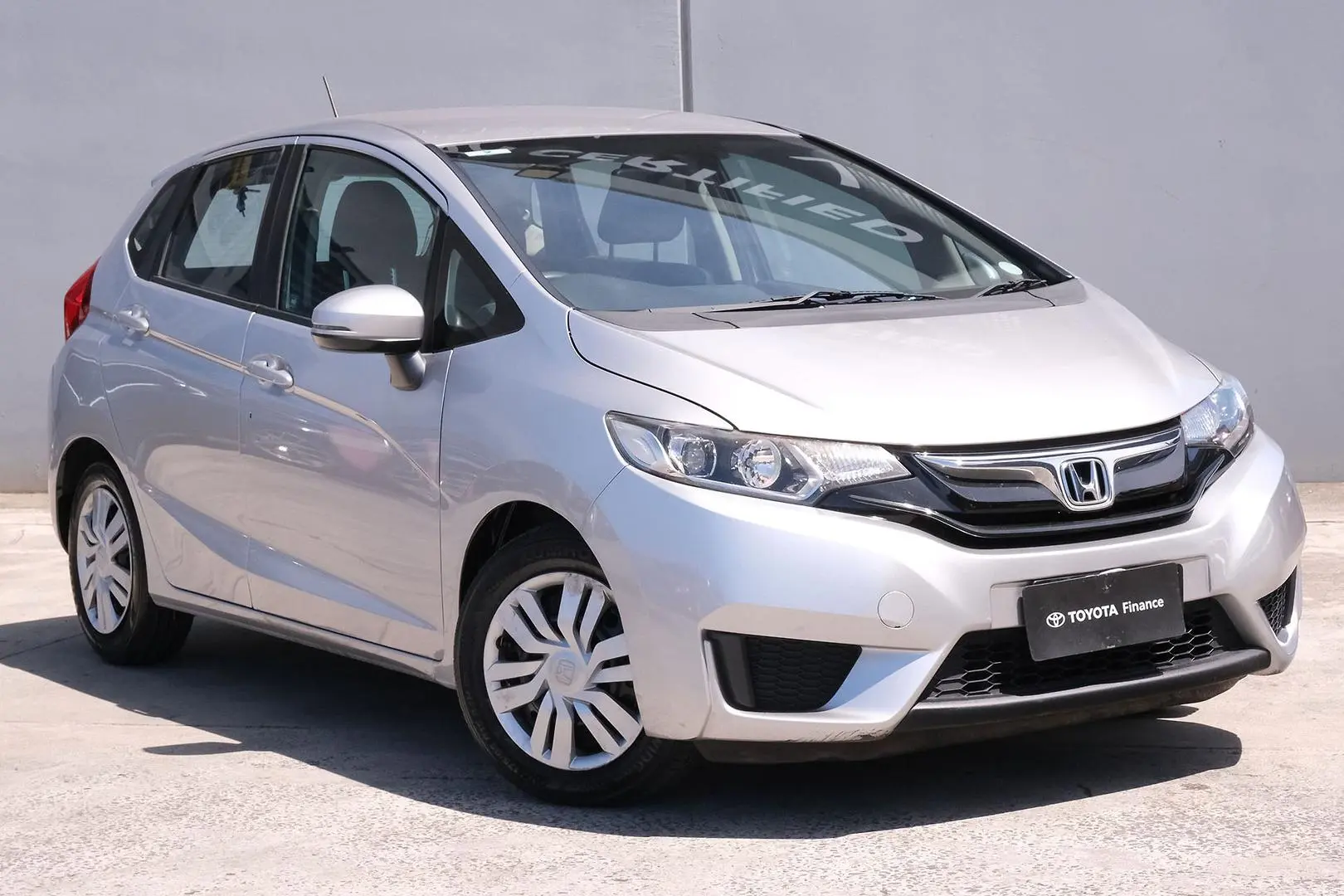 2016 Honda Jazz Gallery Image 1