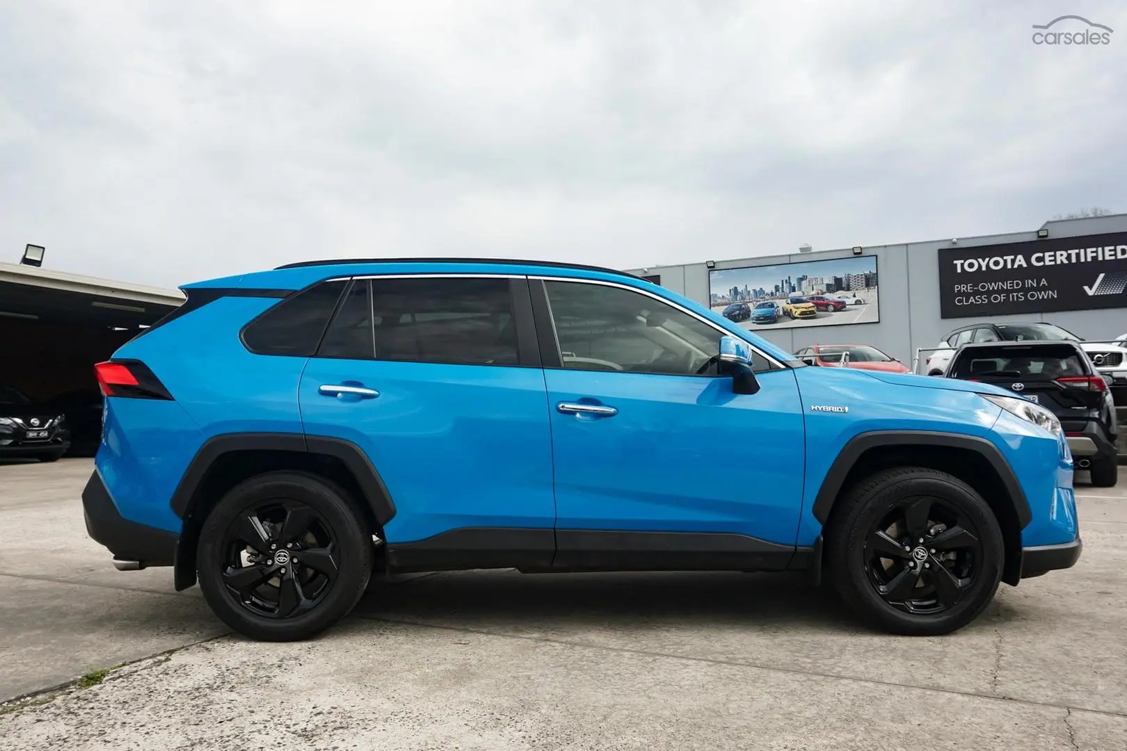 2020 Toyota RAV4 Image 4