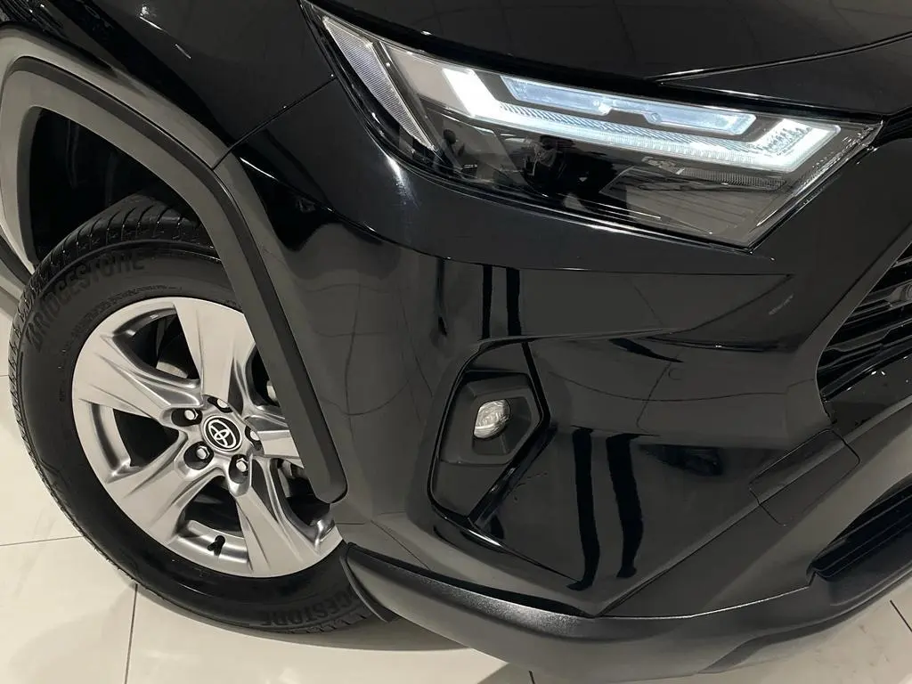 2022 Toyota RAV4 Gallery Image 11