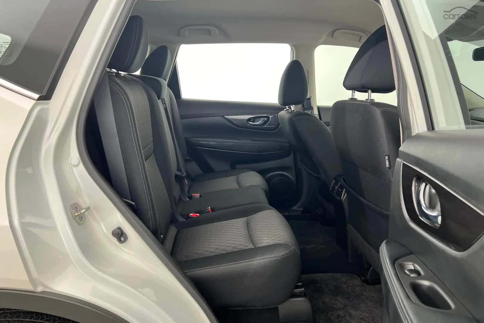 2019 Nissan X-TRAIL Image 14