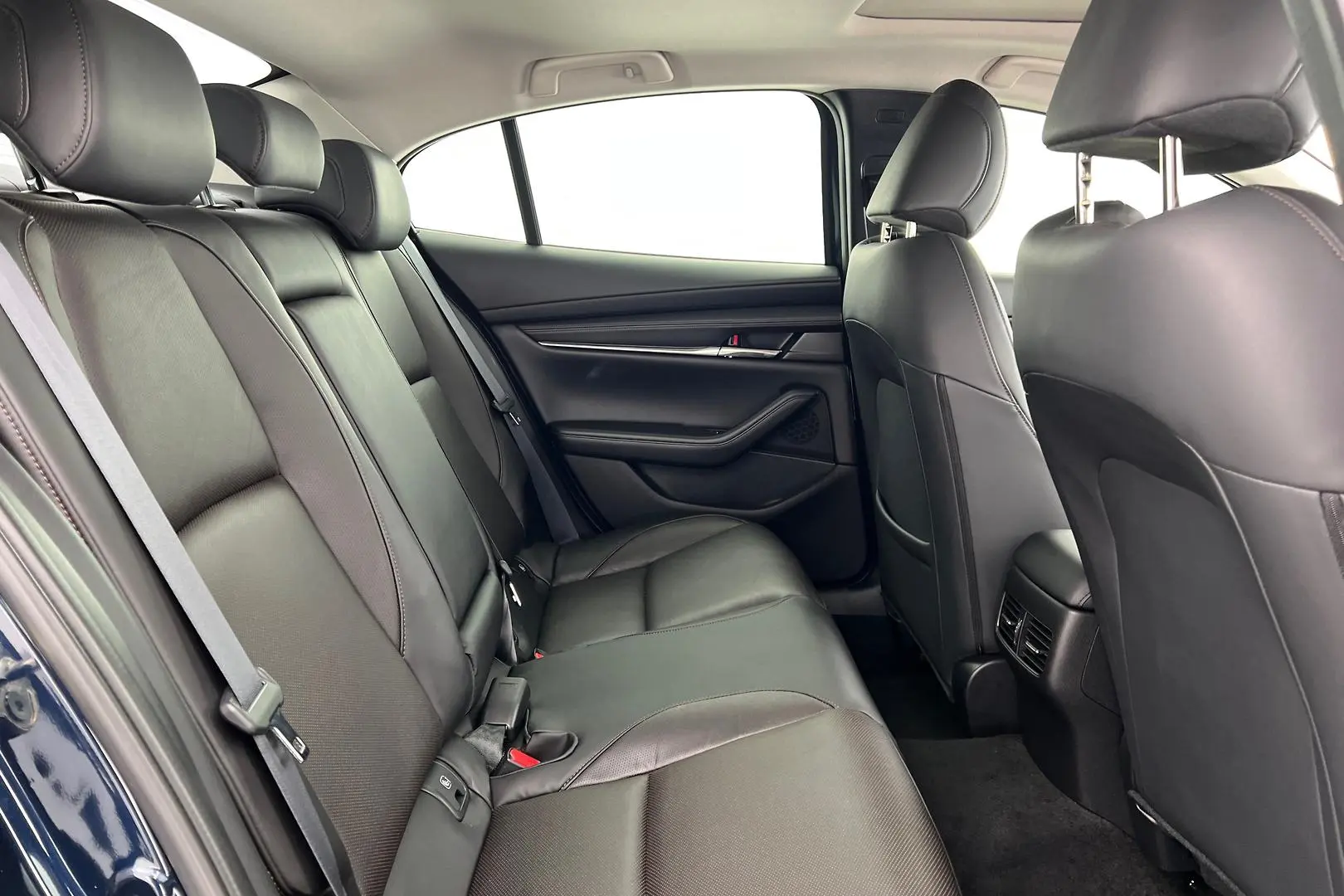 2021 Mazda 3 Gallery Image 19