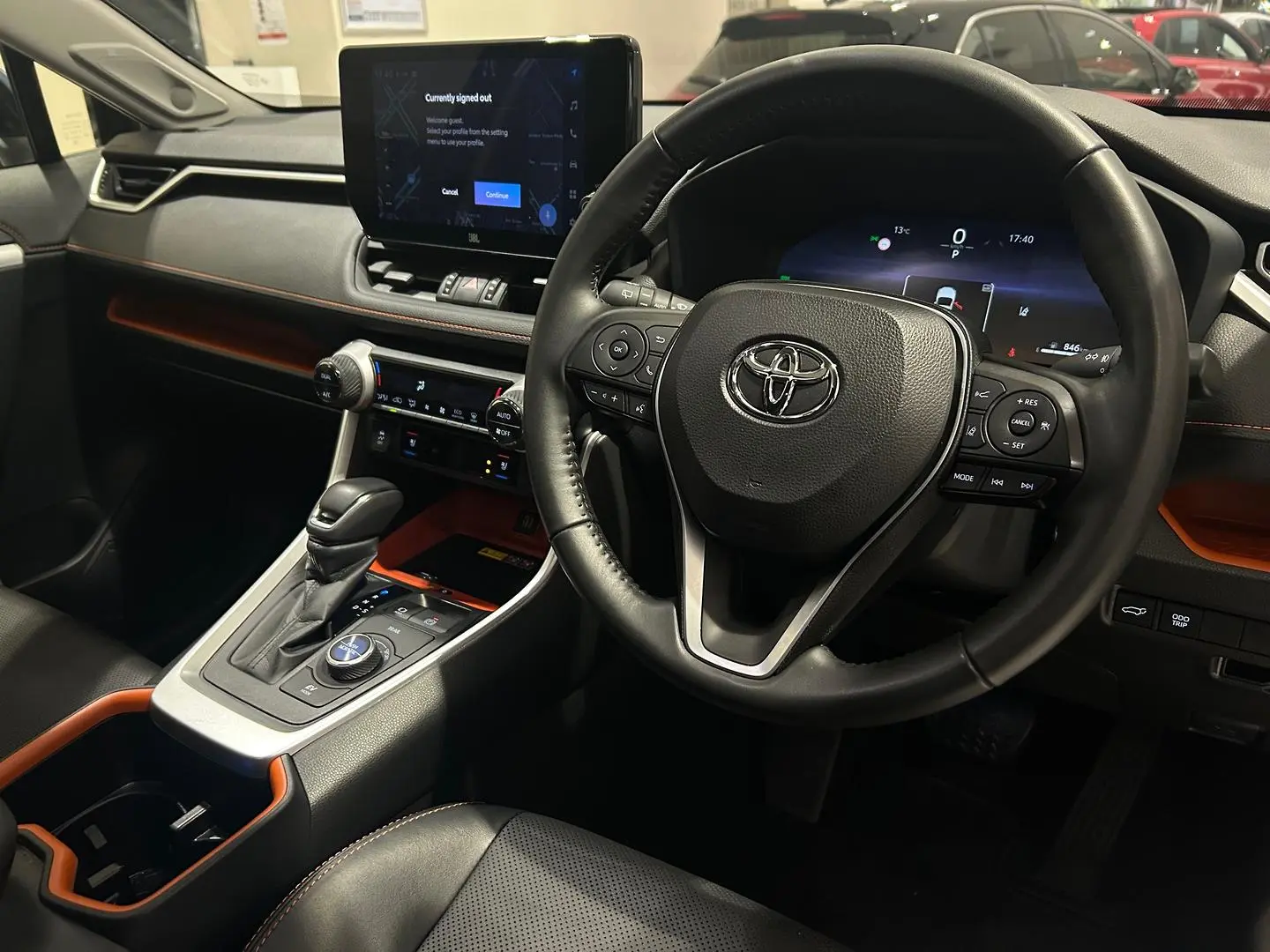 2024 Toyota RAV4 Gallery Image 13
