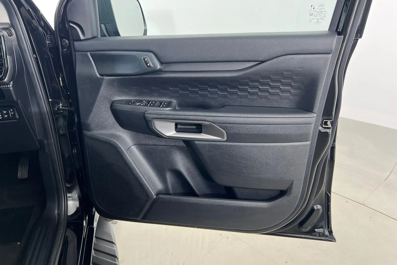 2022 Ford Ranger Gallery Image 14