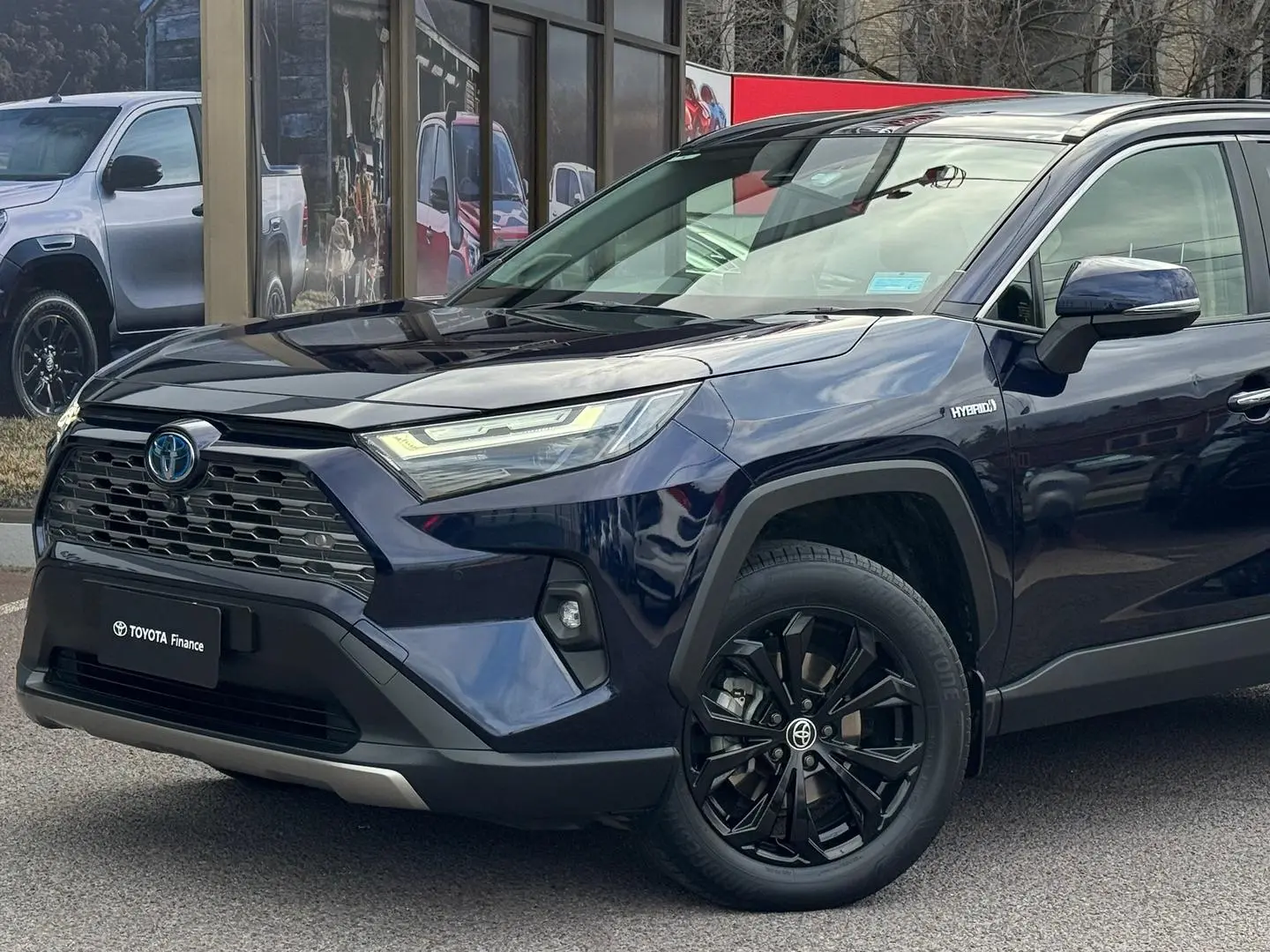 2022 Toyota RAV4 Gallery Image 10