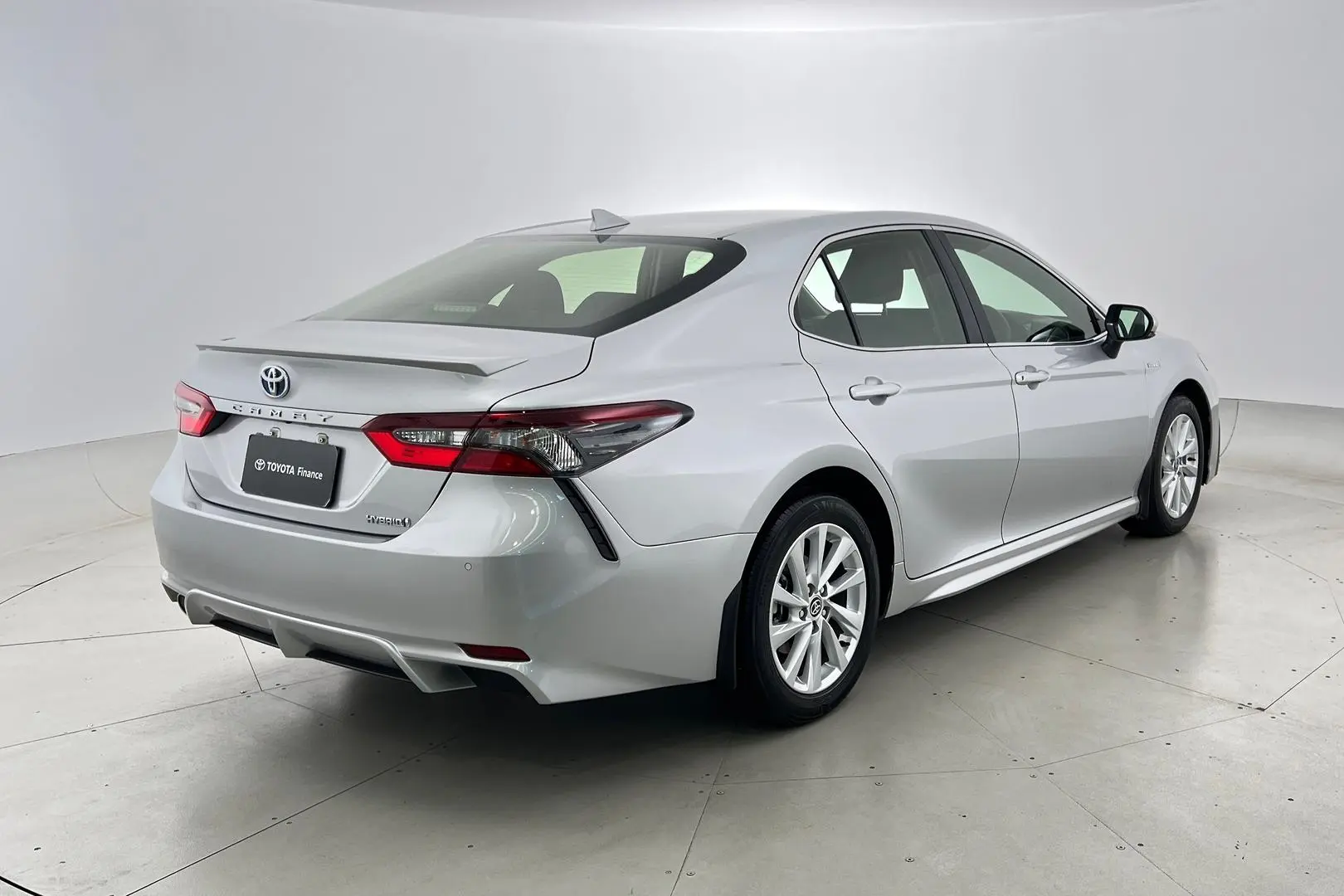 2023 Toyota Camry Gallery Image 4