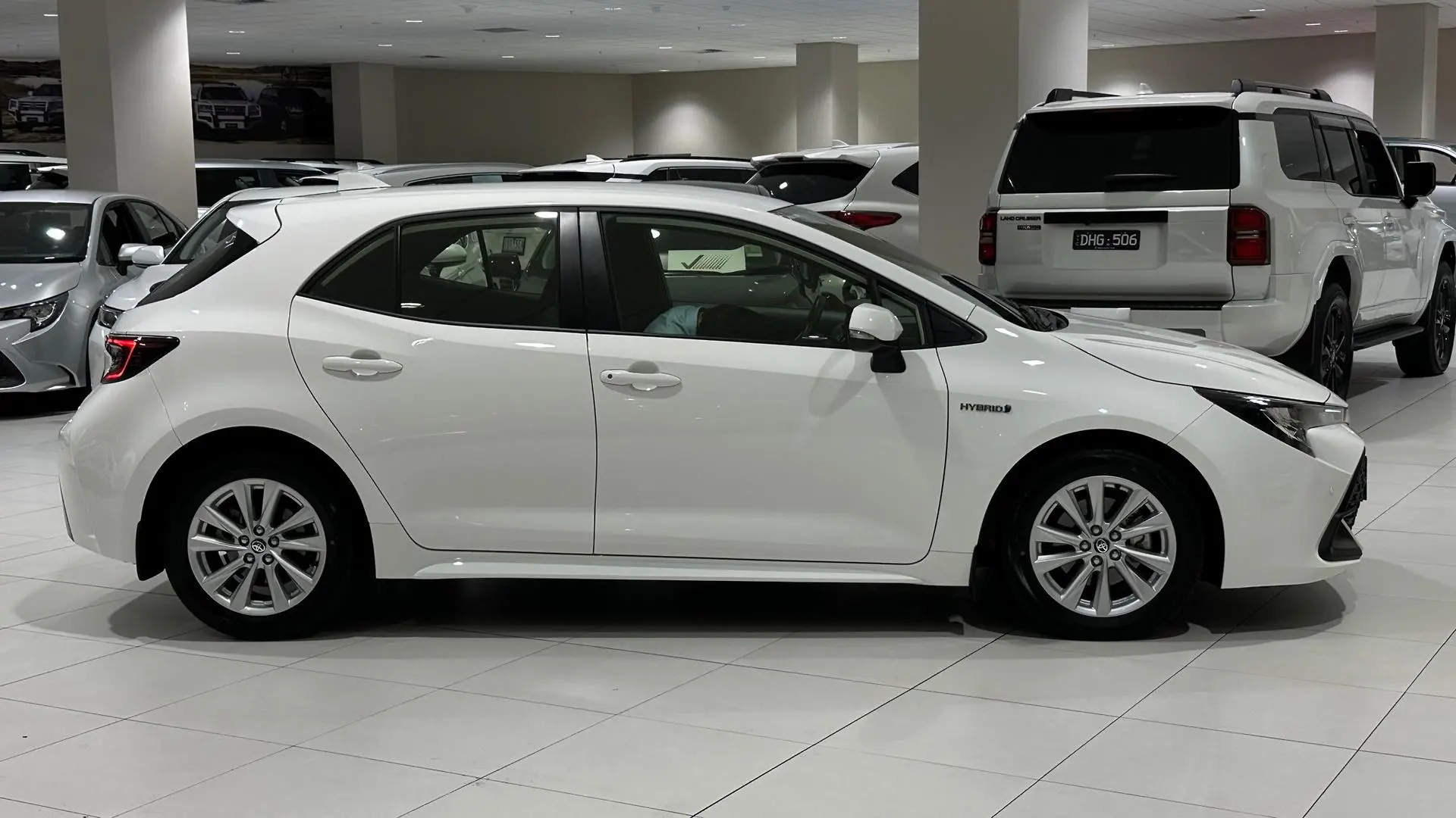 2023 Toyota Corolla Gallery Image 2