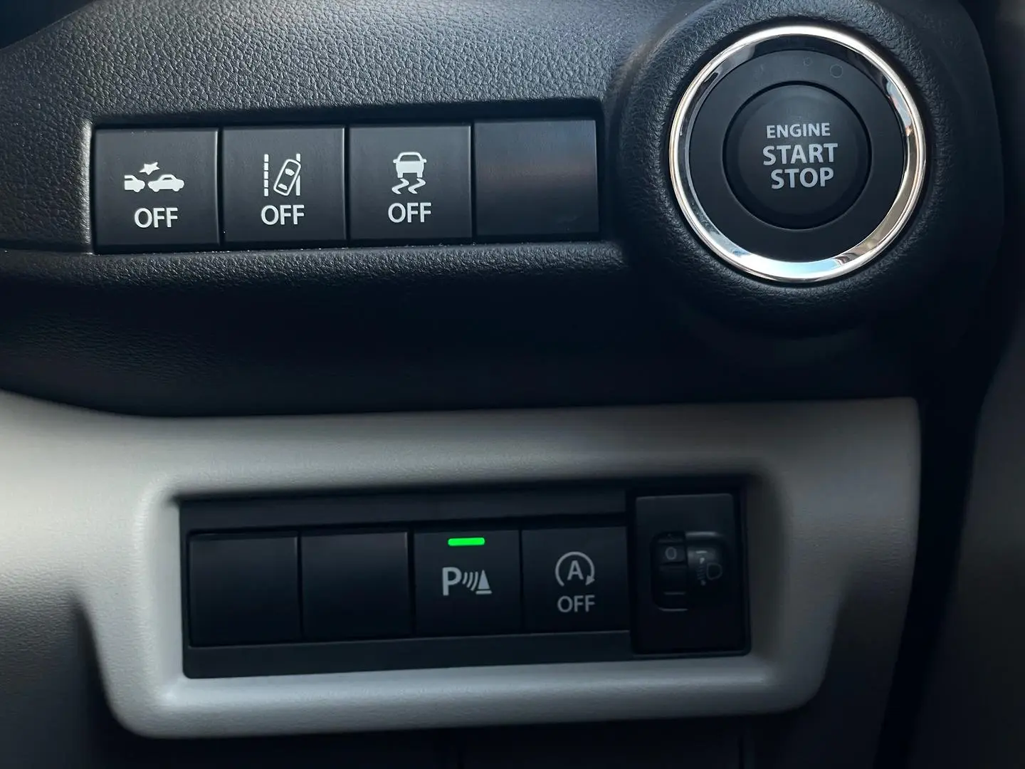 2024 Suzuki Swift Gallery Image 24