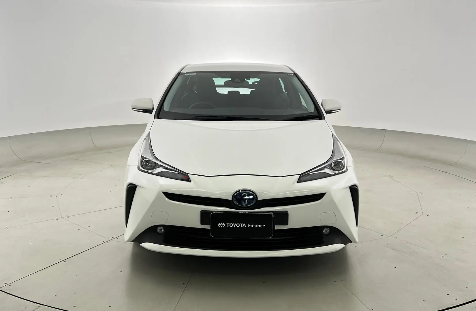 2021 Toyota Prius Gallery Image 4