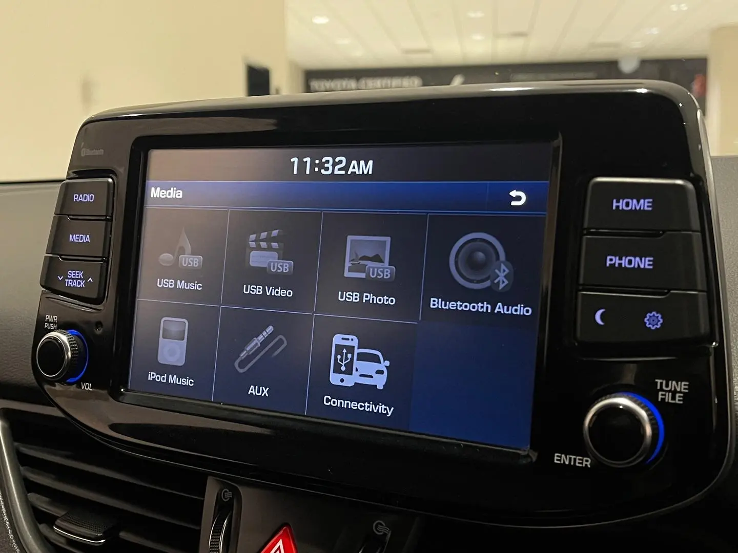 2020 Hyundai i30 Gallery Image 17