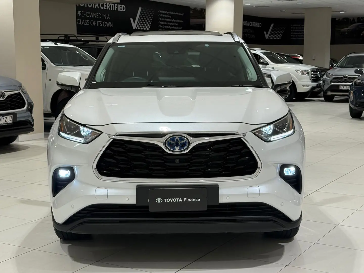 2024 Toyota Kluger Gallery Image 4