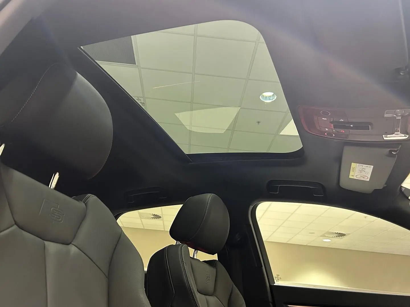 2024 Audi Q3 Gallery Image 21