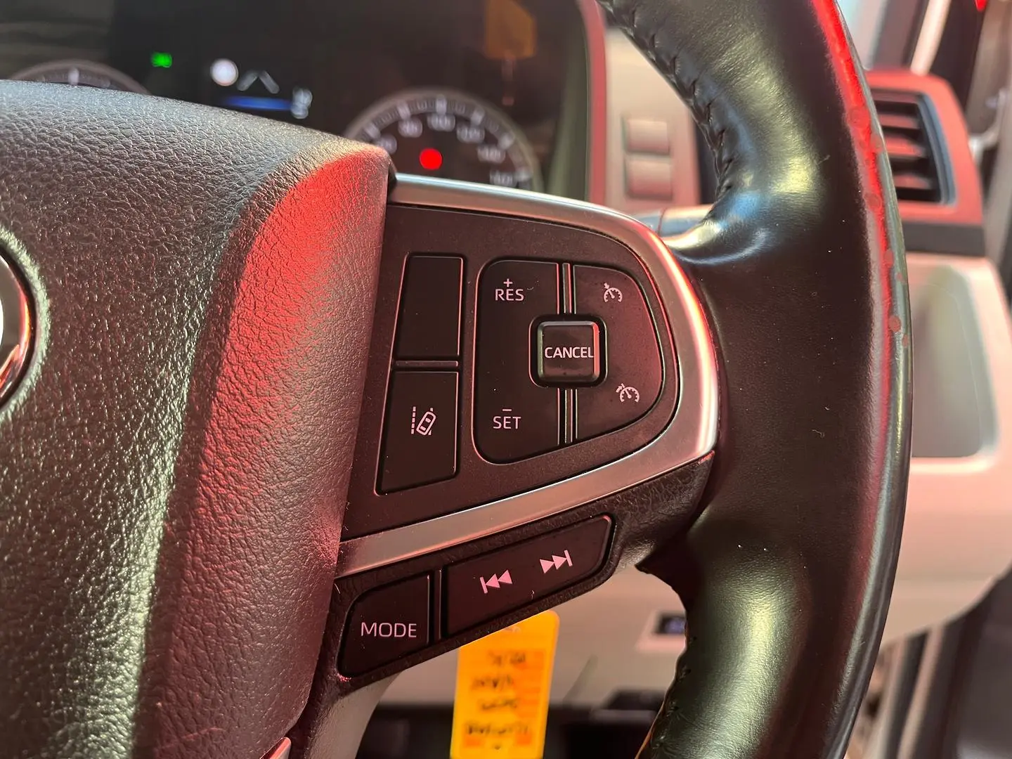 2021 Toyota Hiace Gallery Image 16