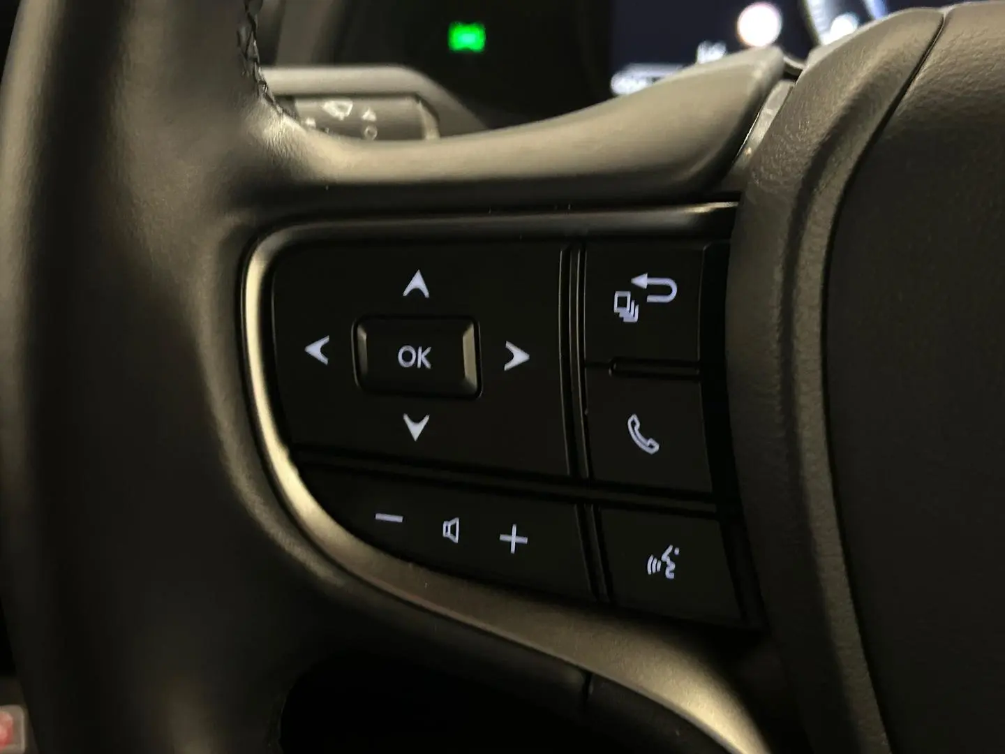 2023 Lexus UX Gallery Image 20