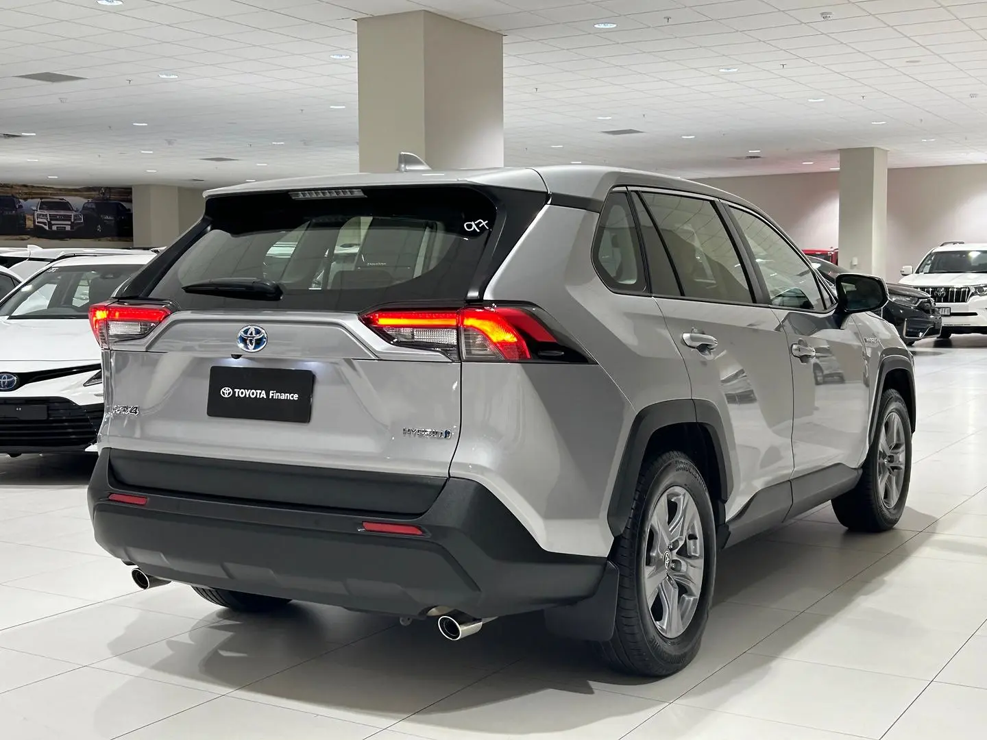 2023 Toyota Rav4 Gallery Image 10