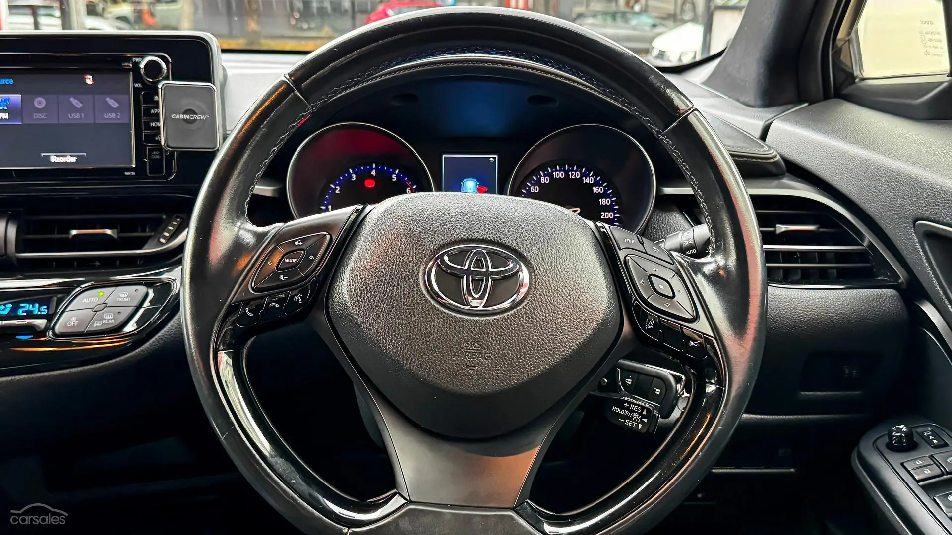2018 Toyota C-HR Image 21