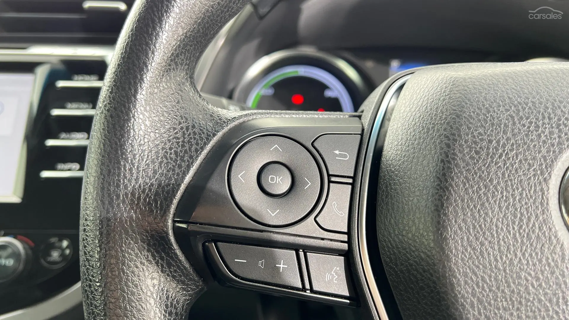 2018 Toyota Camry Image 18