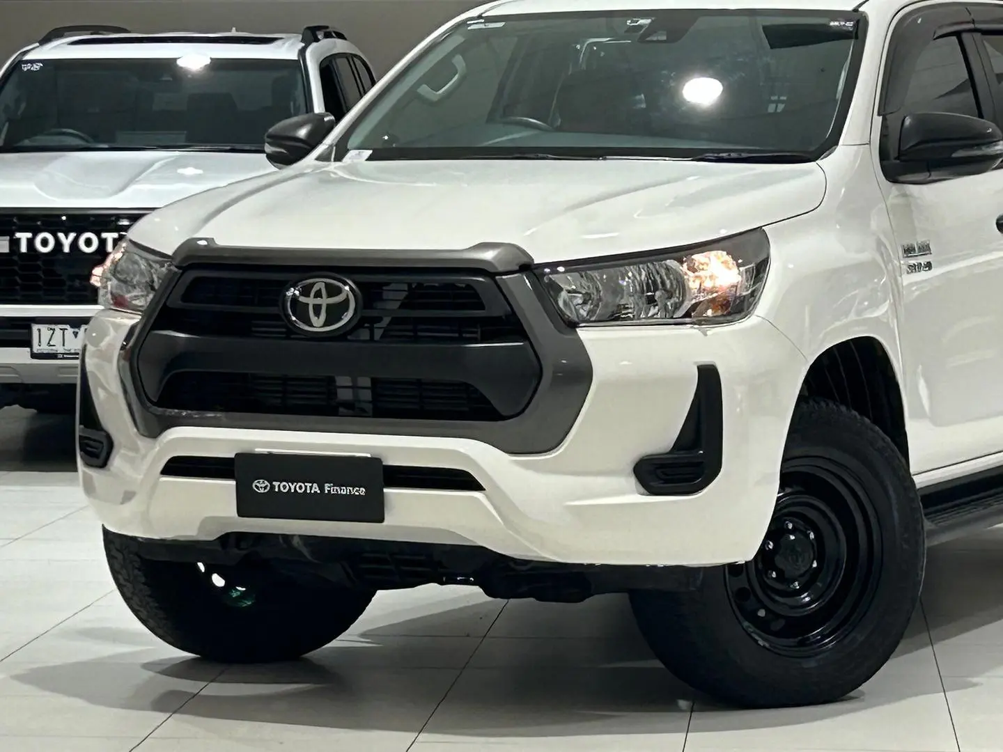 2021 Toyota Hilux Gallery Image 7