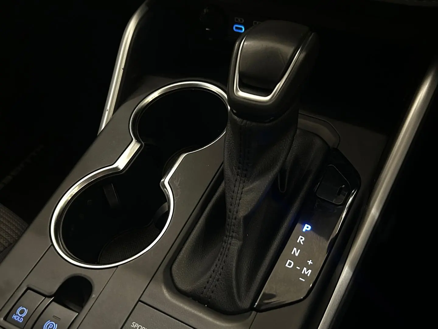 2022 Toyota Kluger Gallery Image 18