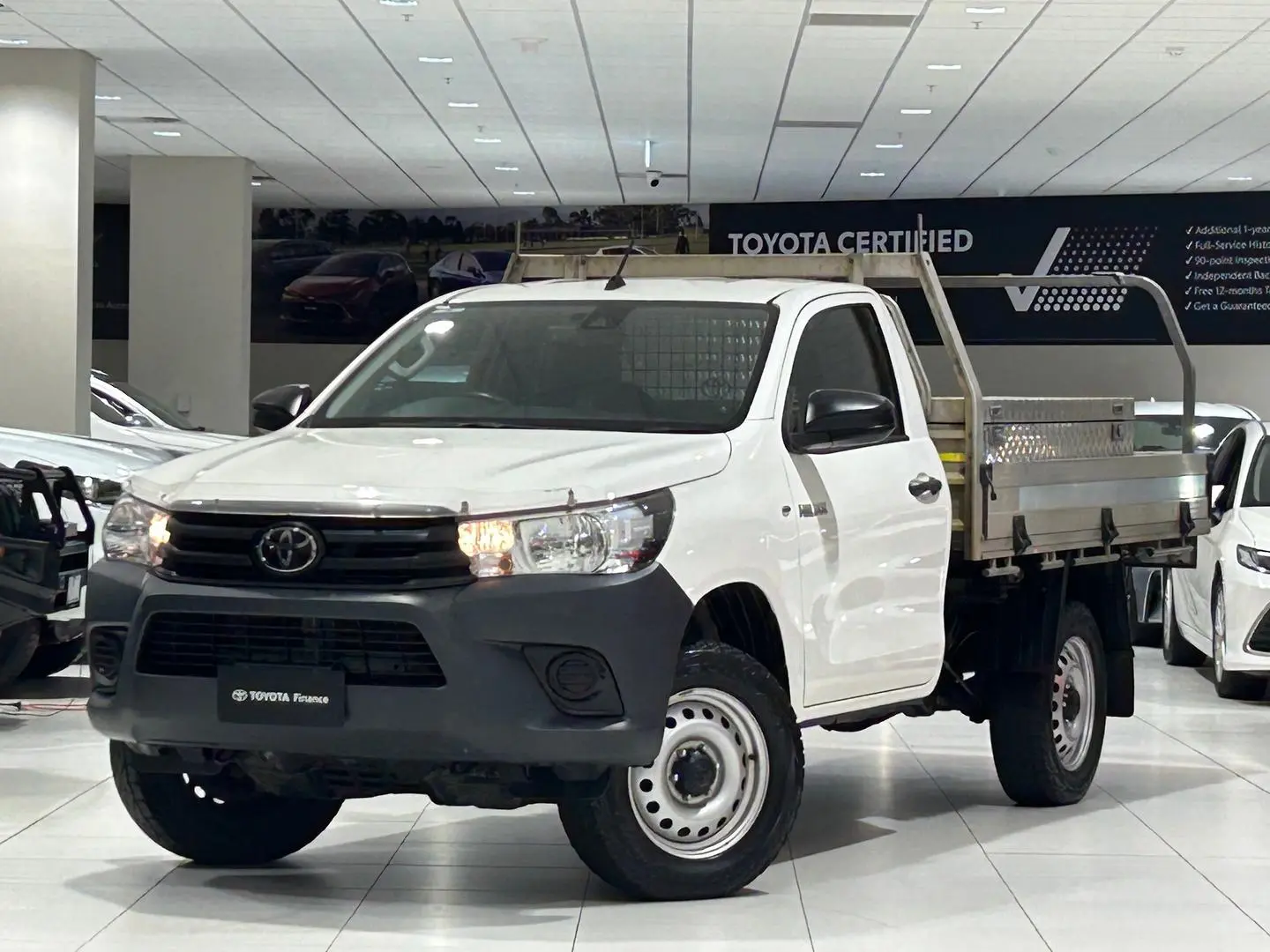 2020 Toyota Hilux Gallery Image 5