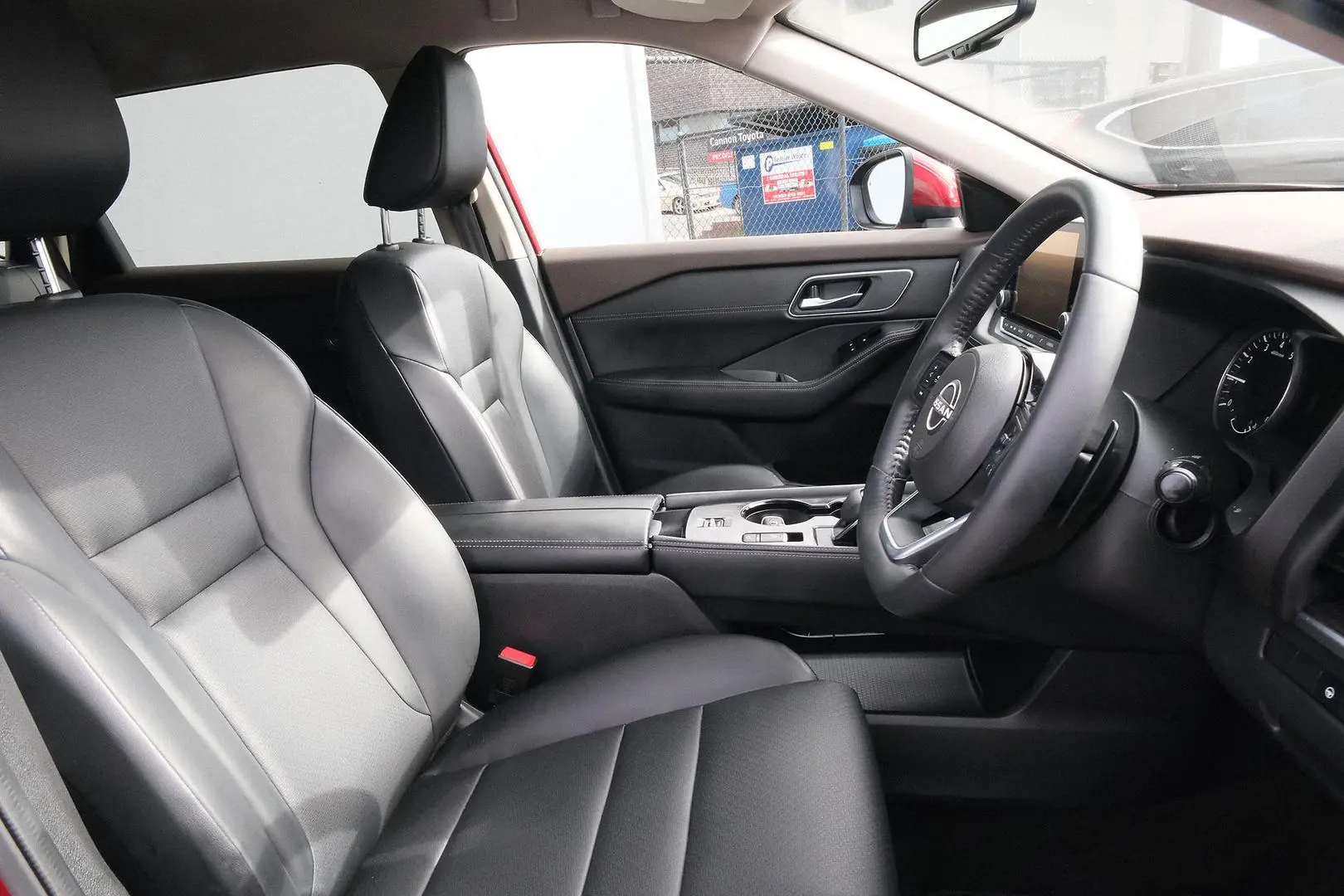 2023 Nissan X-TRAIL Gallery Image 13
