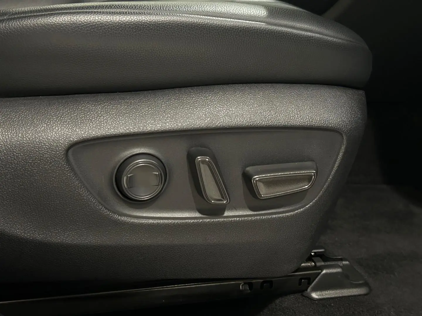 2024 Toyota Kluger Gallery Image 24