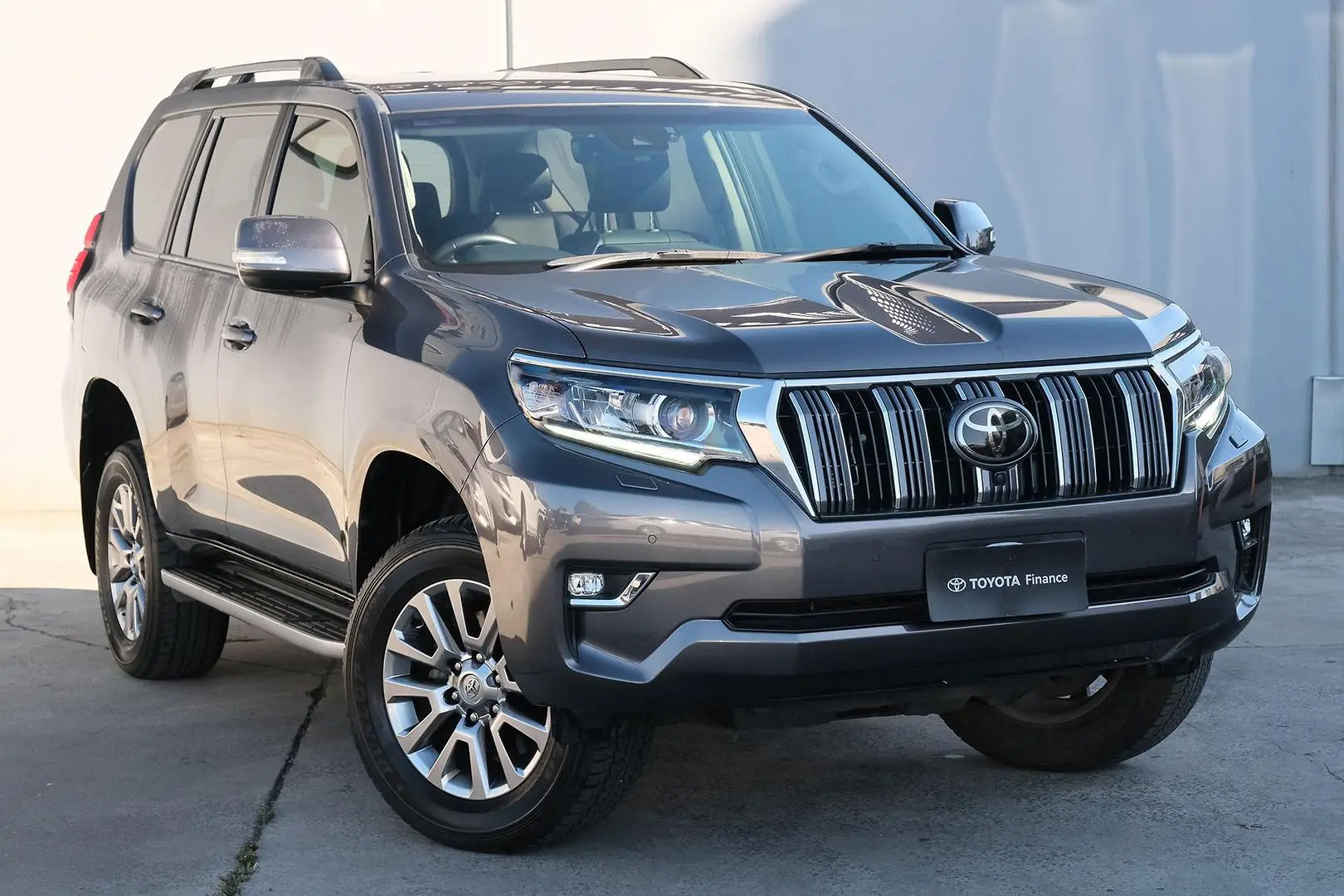 2020 Toyota Landcruiser Prado Gallery Image 1