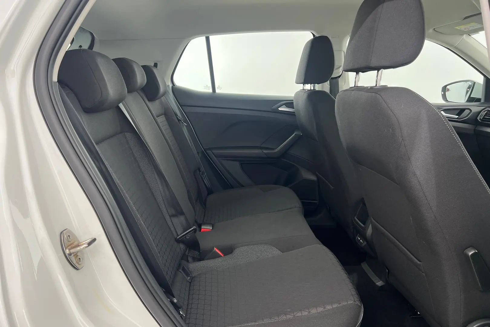 2022 Volkswagen T-Cross Gallery Image 11