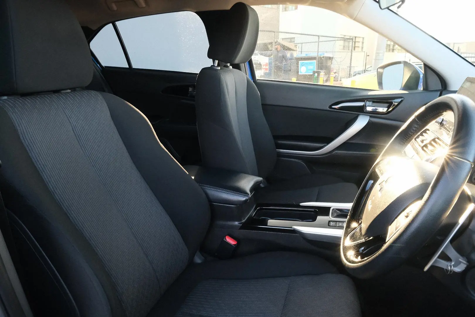 2021 Mitsubishi Eclipse Cross Gallery Image 13