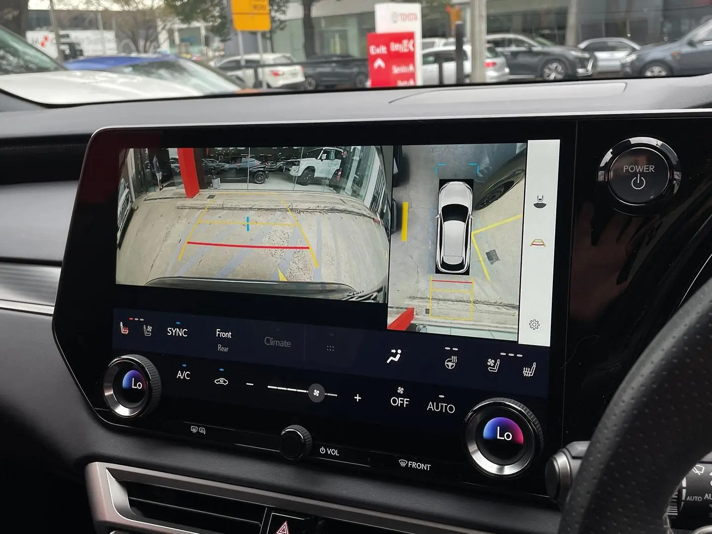 2024 Lexus RX Gallery Image 21