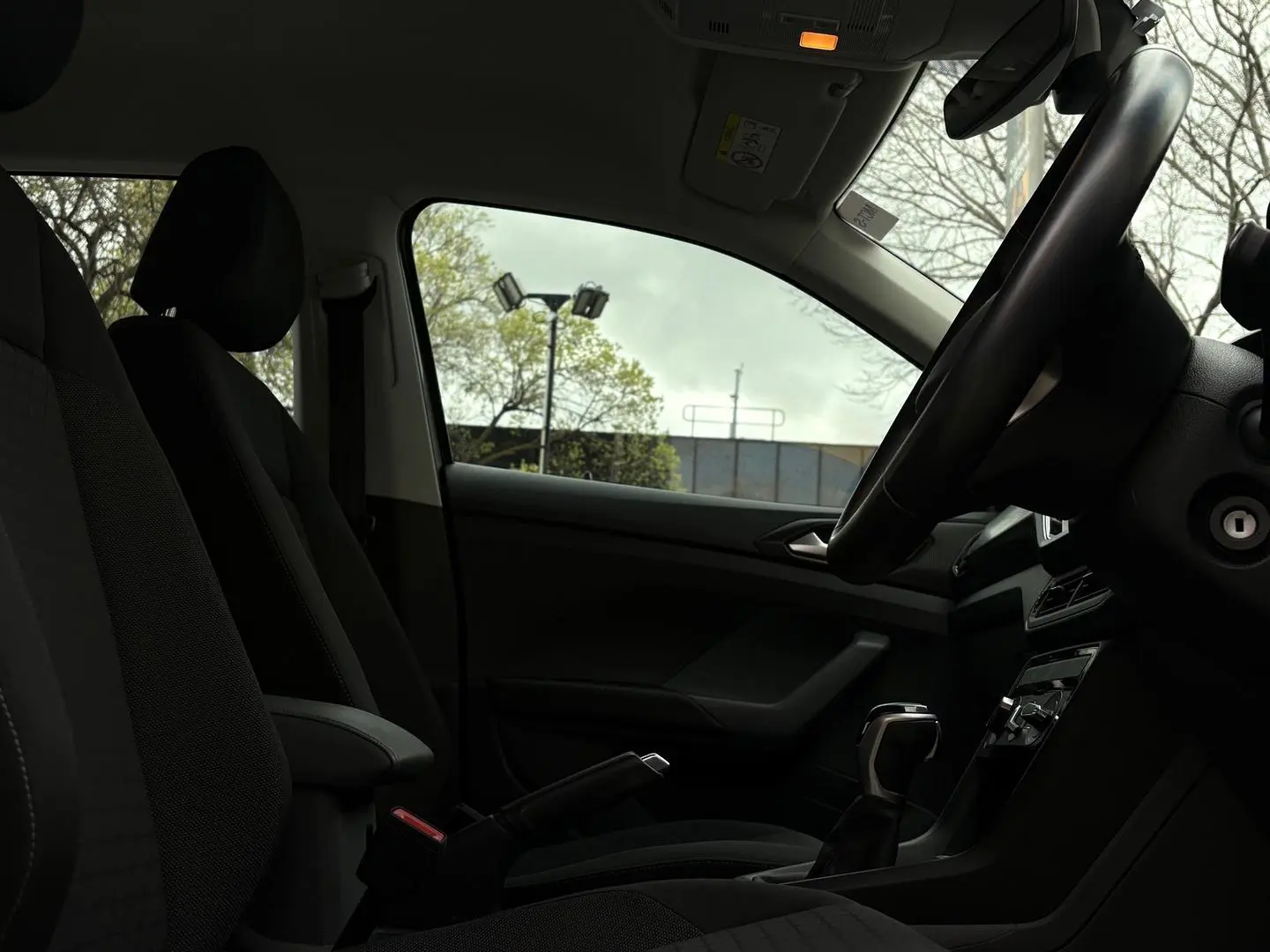 2021 Volkswagen T-Cross Gallery Image 11