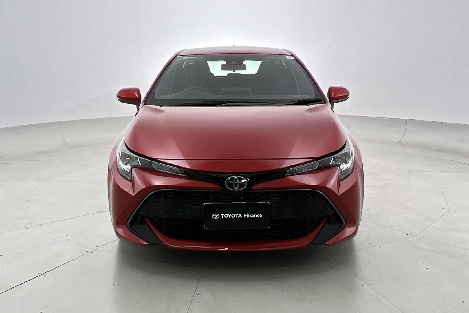 2018 Toyota Corolla Gallery Image 9