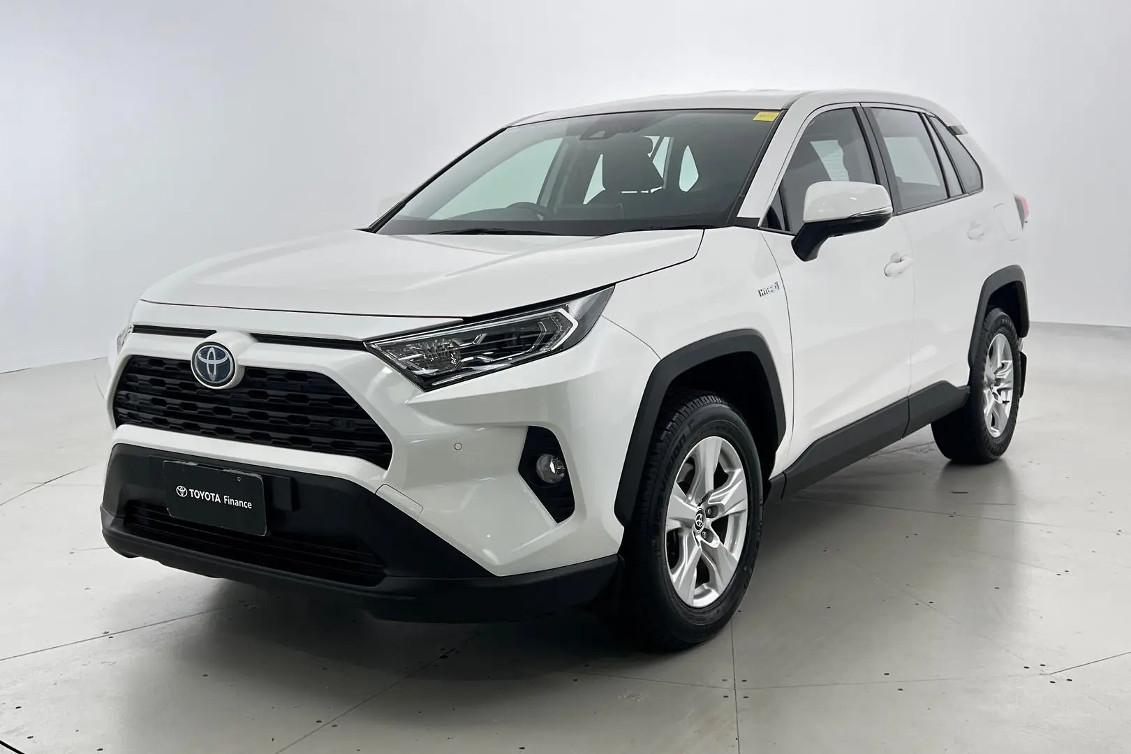 2020 Toyota RAV4 Gallery Image 9