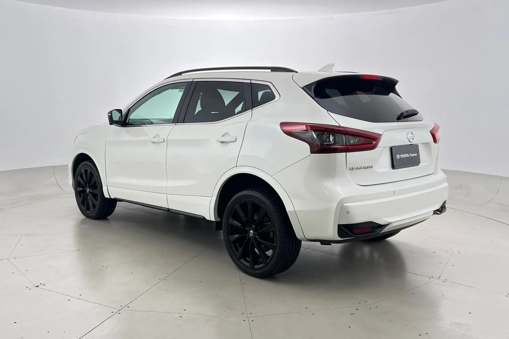 2020 Nissan QASHQAI Gallery Image 7