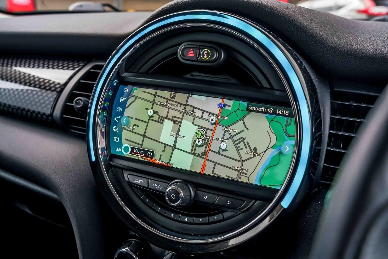 2019 MINI Hatch Gallery Image 15