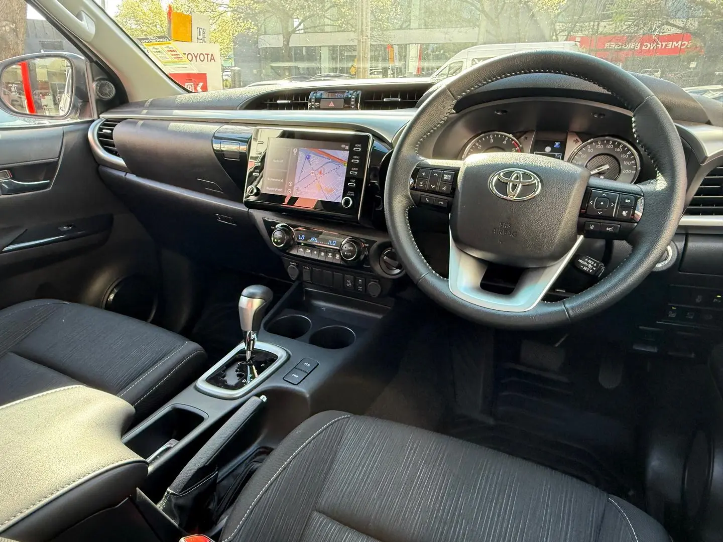2023 Toyota Hilux Gallery Image 8