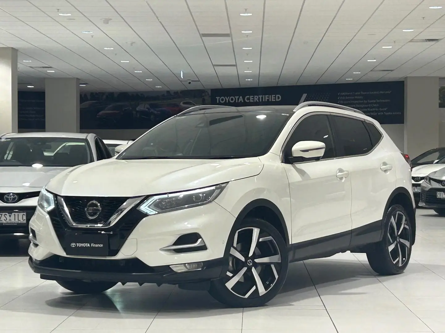 2020 Nissan QASHQAI Gallery Image 5