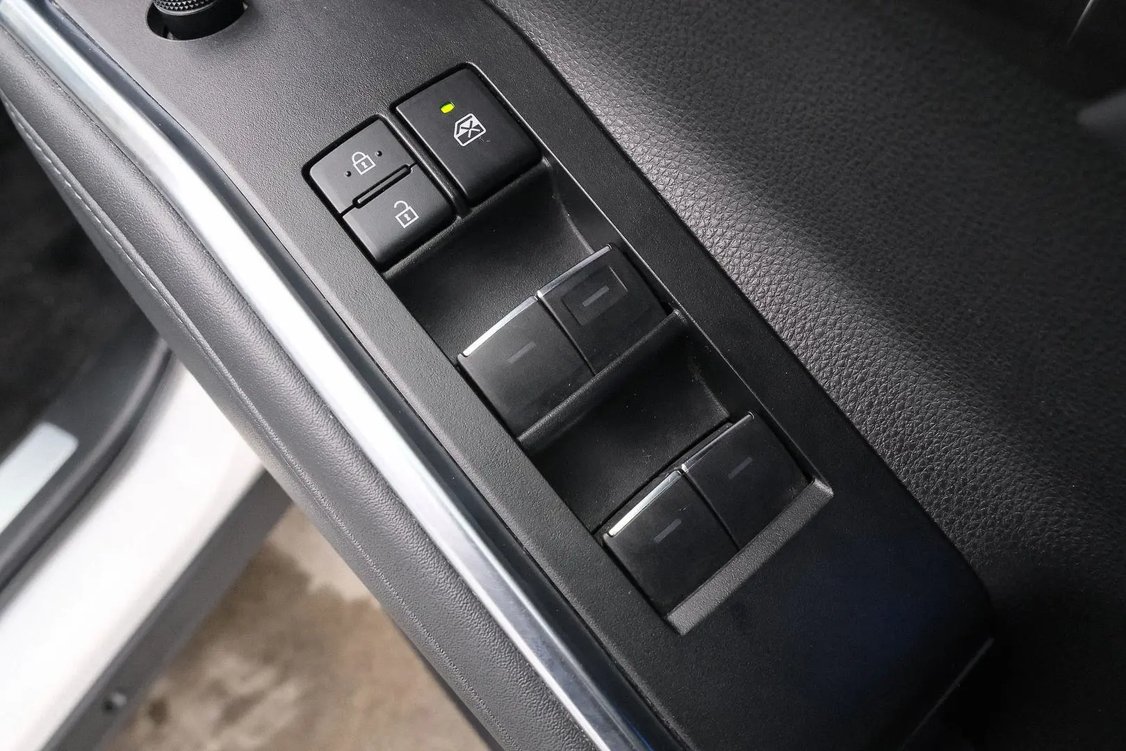 2021 Toyota Kluger Gallery Image 13