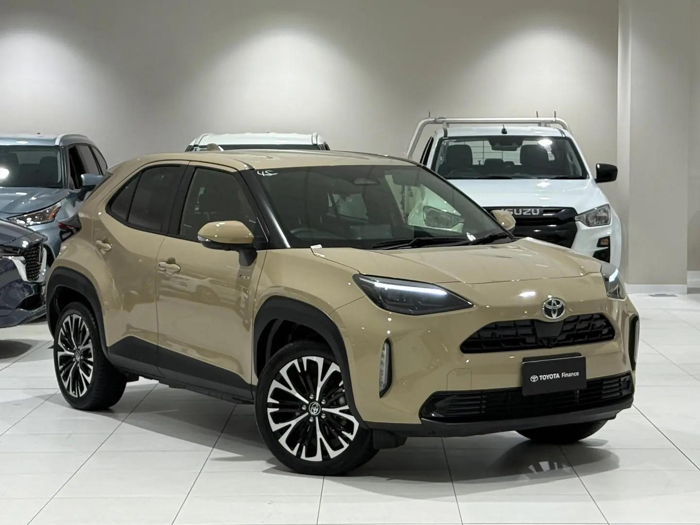 2024 Toyota Yaris Cross Gallery Image 1