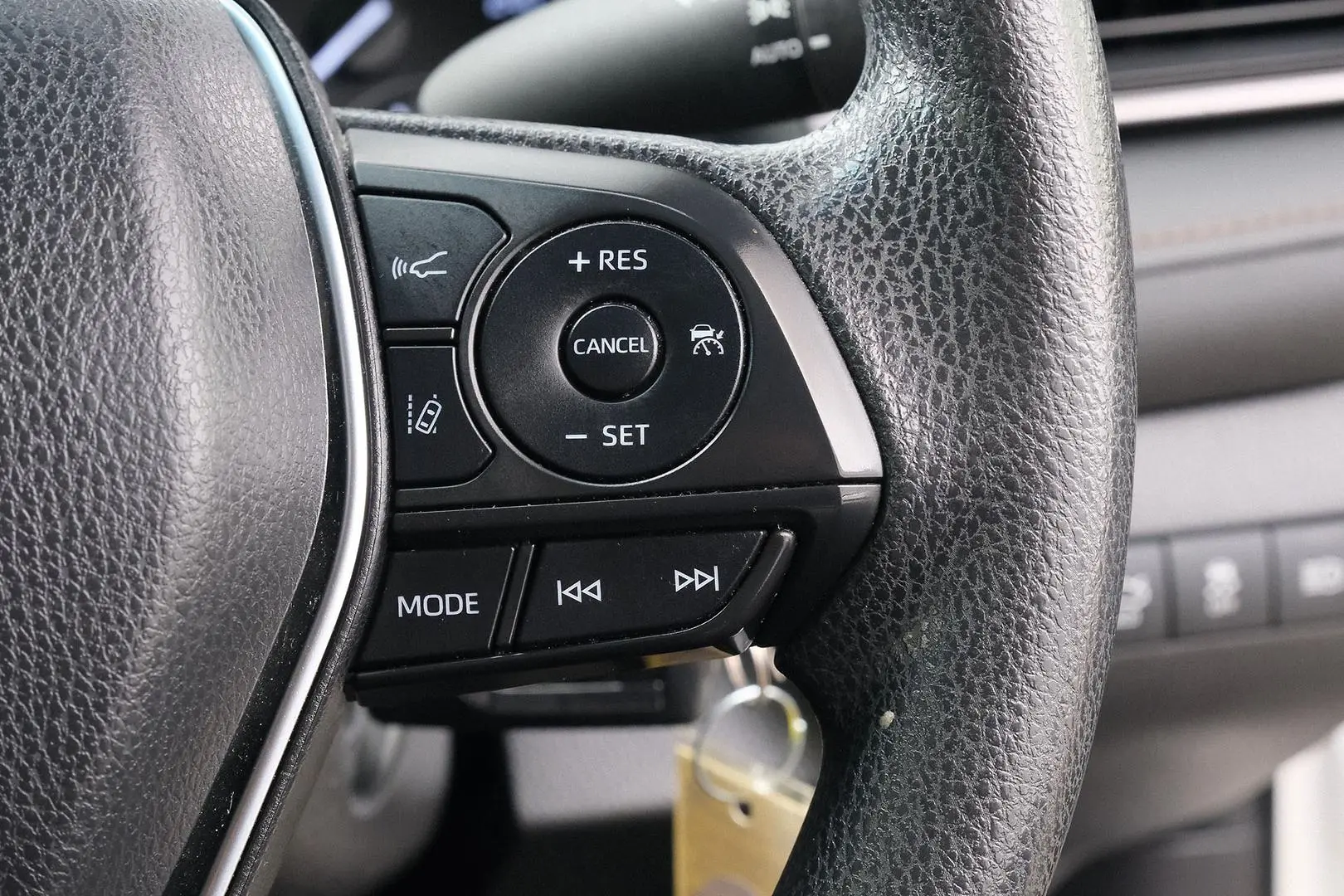 2019 Toyota Camry Gallery Image 14
