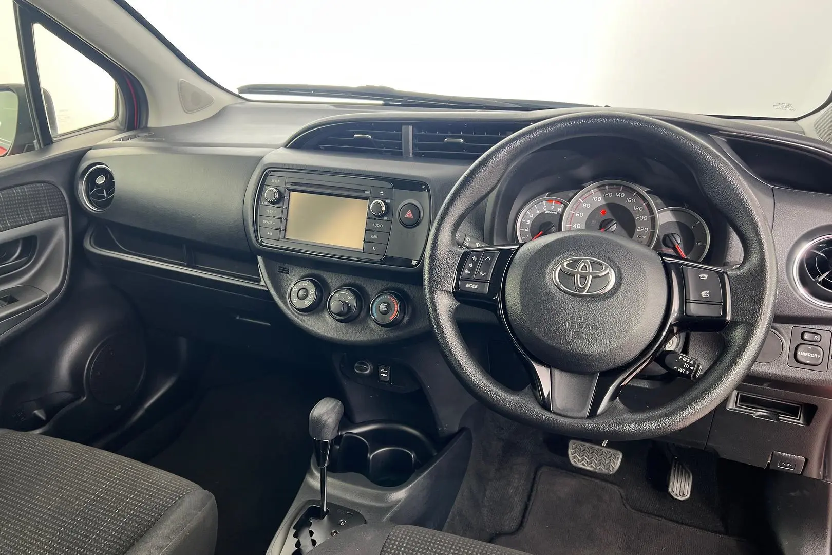 2019 Toyota Yaris Gallery Image 12