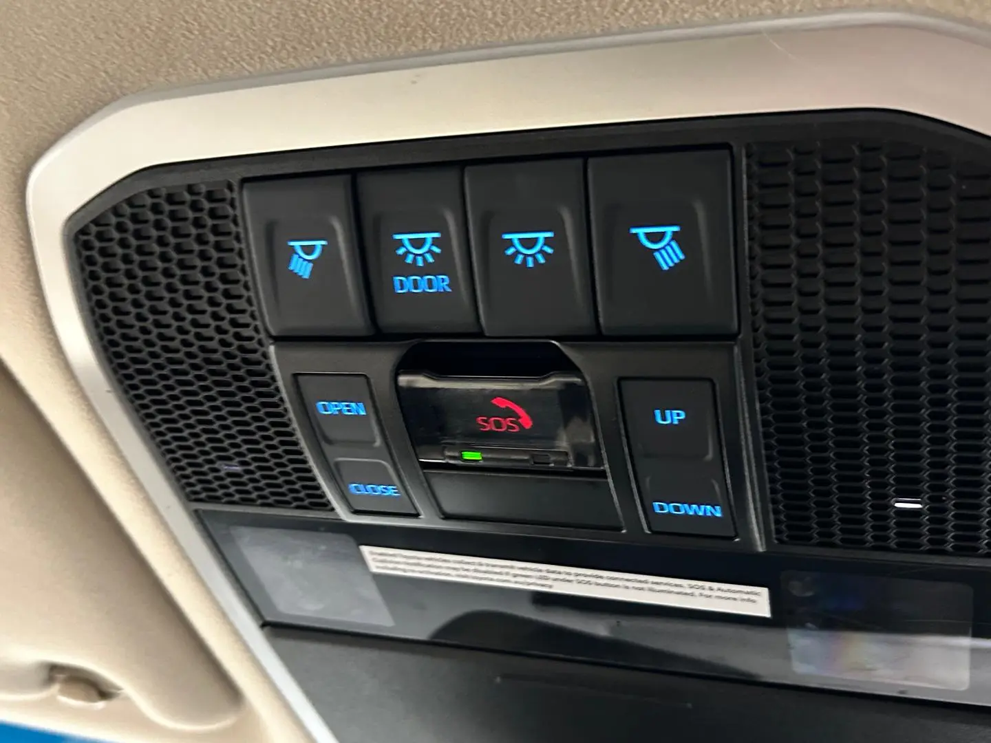 2022 Toyota Landcruiser Gallery Image 18