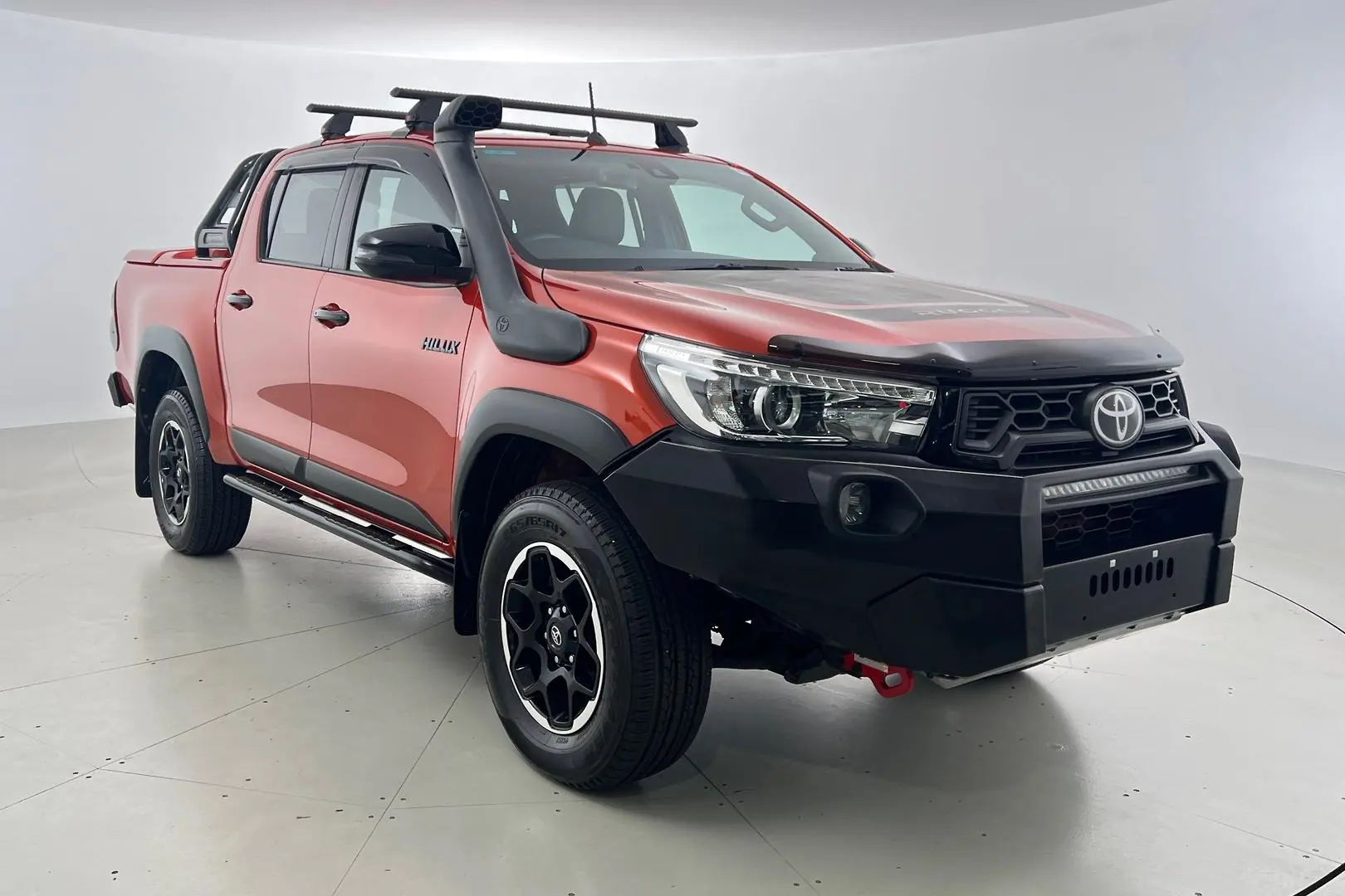 2019 Toyota Hilux Gallery Image 1