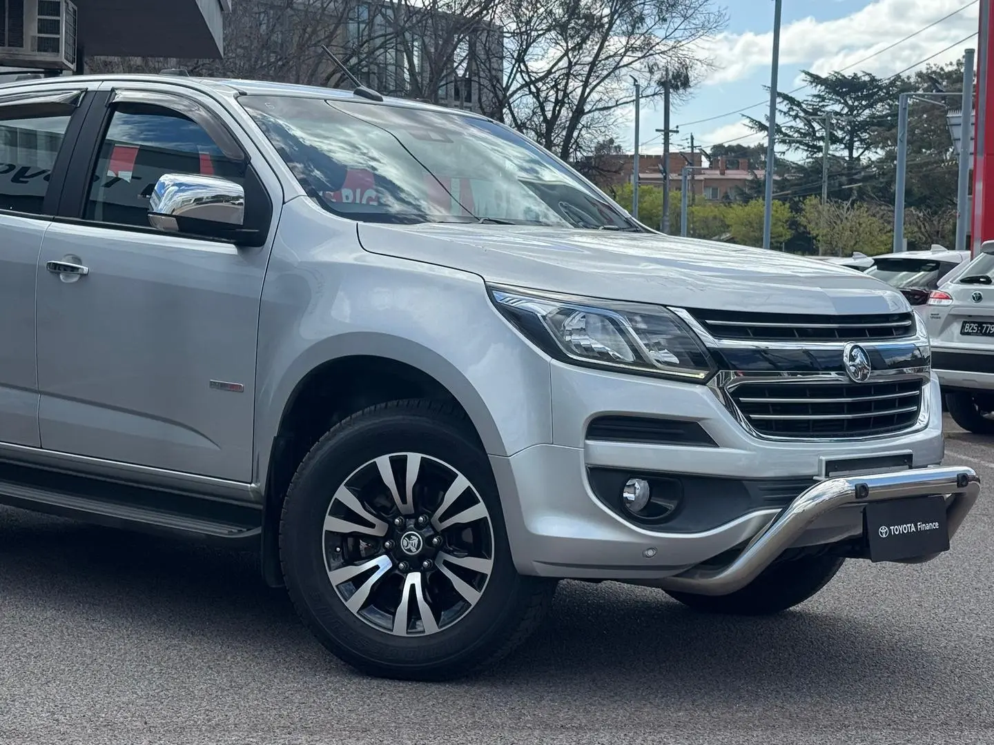 2017 Holden Colorado Gallery Image 2
