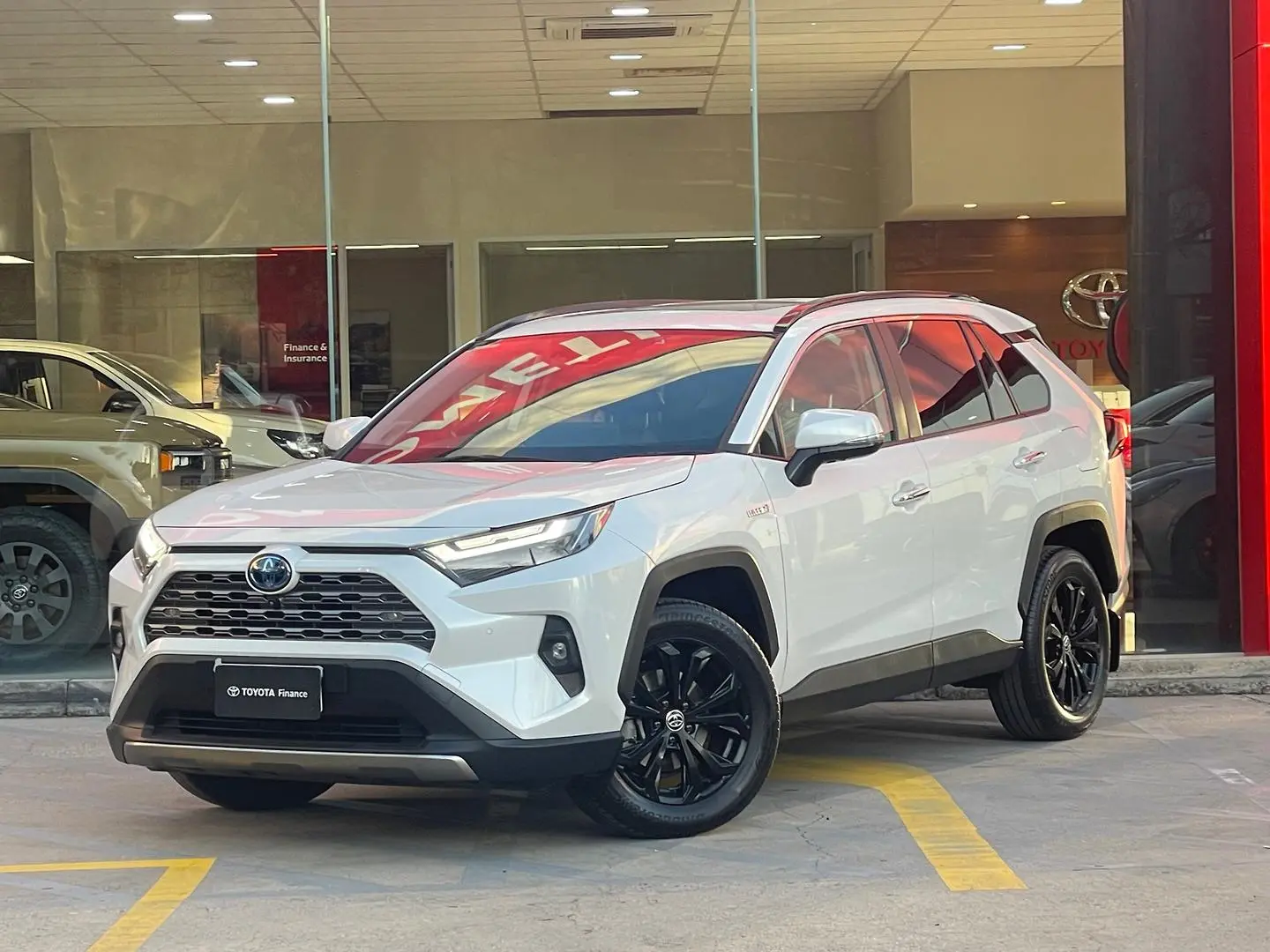 2023 Toyota RAV4 Gallery Image 5