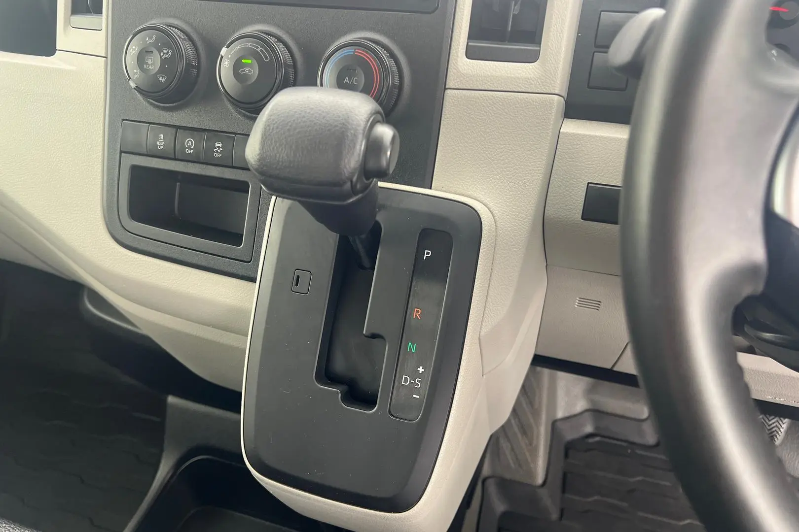 2021 Toyota Hiace Gallery Image 15