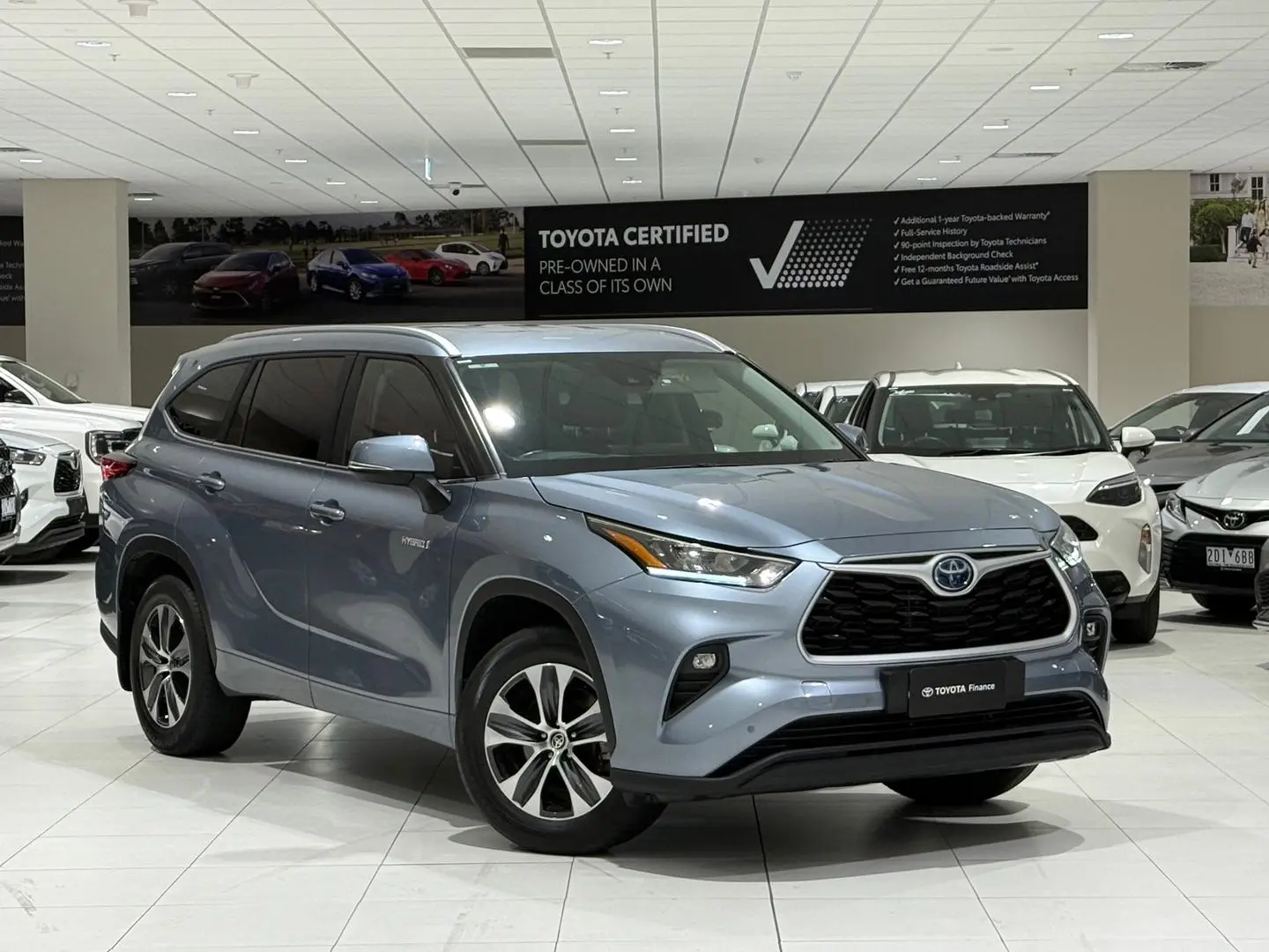 2023 Toyota Kluger Gallery Image 1