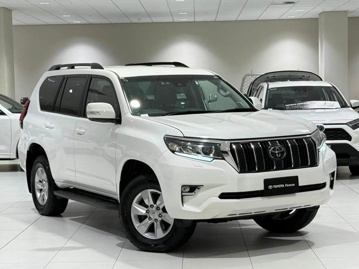 2023 Toyota Landcruiser Prado Gallery Image 1