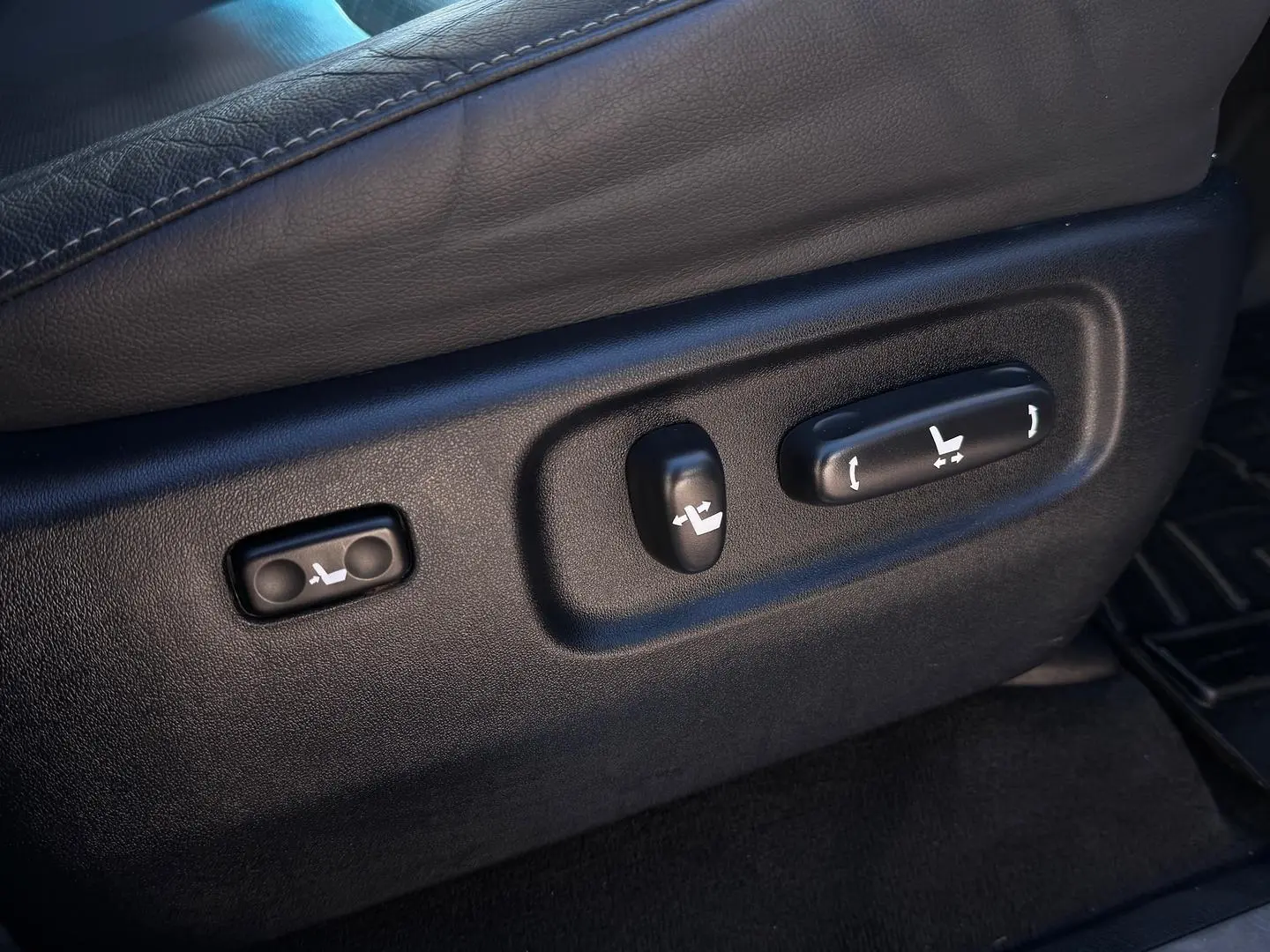 2021 Toyota Landcruiser Gallery Image 20