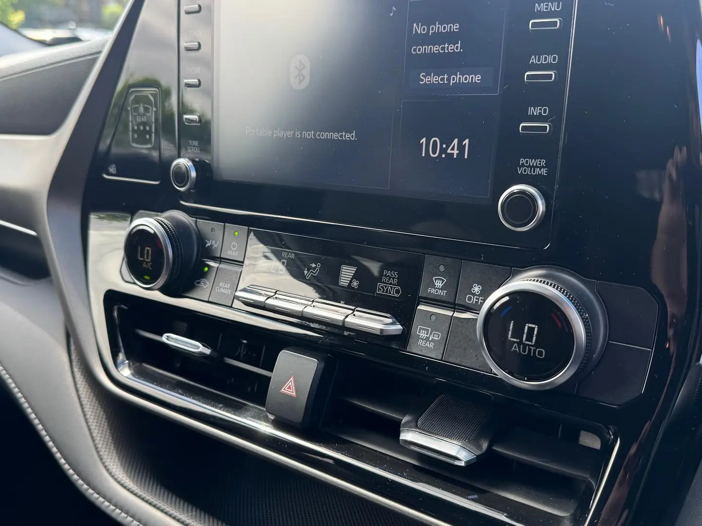 2022 Toyota Kluger Gallery Image 16